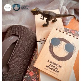 Kezdetek zenéje füzet-színes